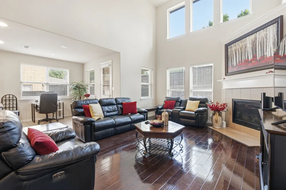 3052 Seabrook Drive Little Elm, TX 75068