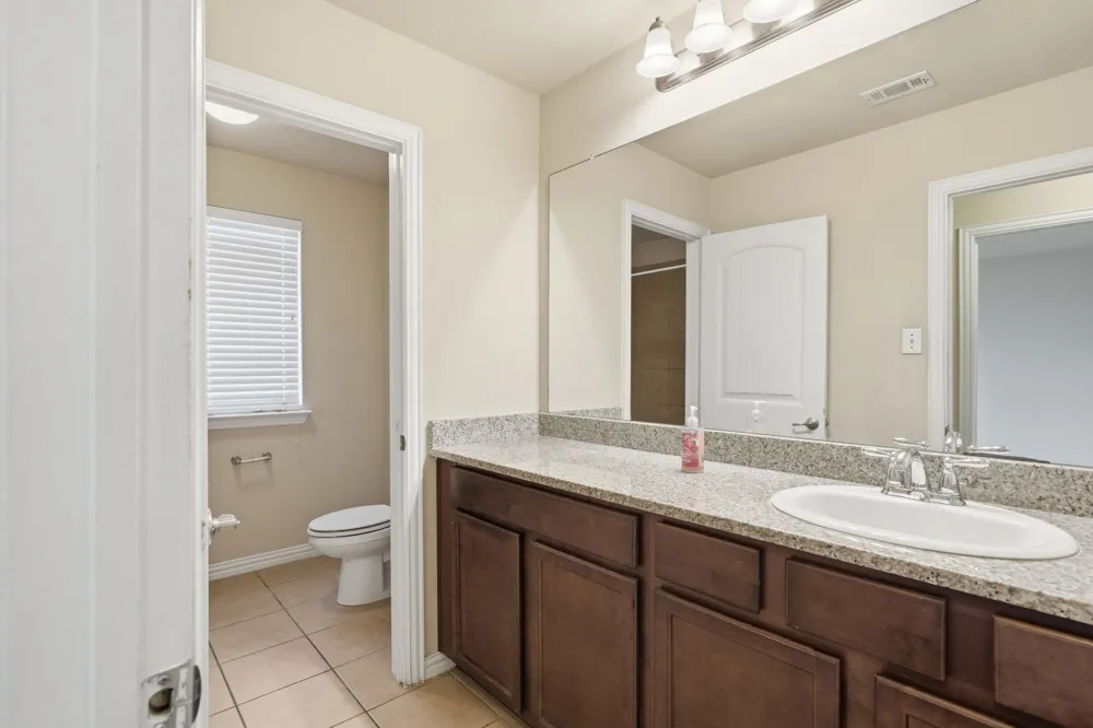 3052 Seabrook Drive Little Elm, TX 75068