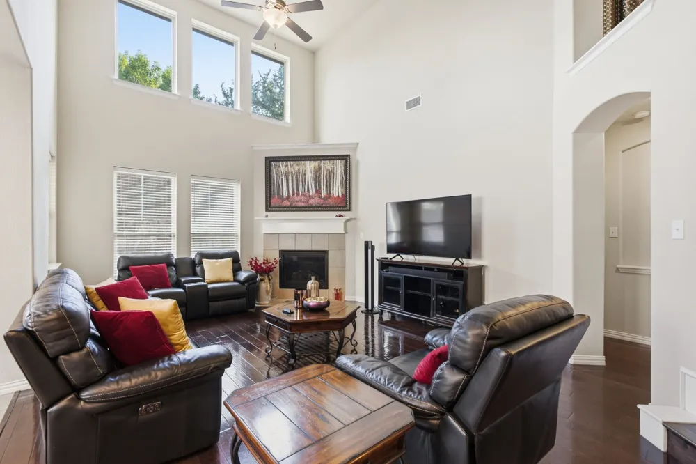 3052 Seabrook Drive Little Elm, TX 75068