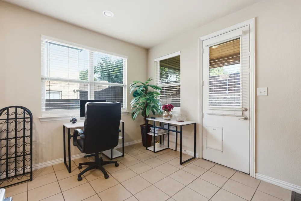 3052 Seabrook Drive Little Elm, TX 75068