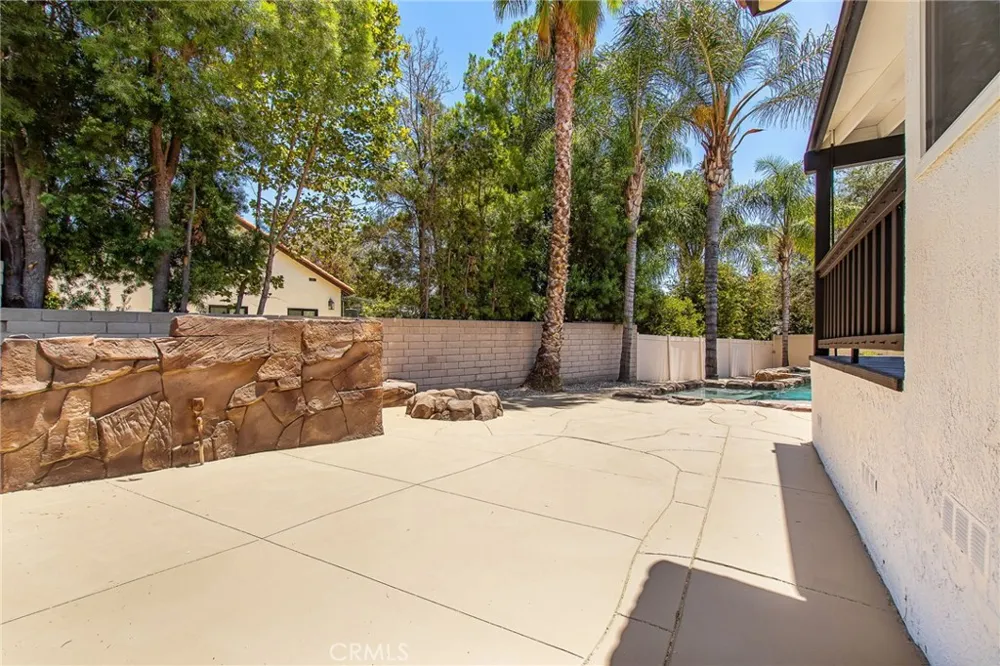 23584 Brook Canyon Lake, CA 92587