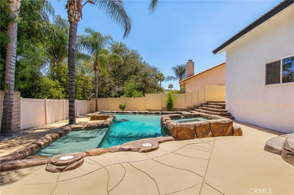 23584 Brook Canyon Lake, CA 92587