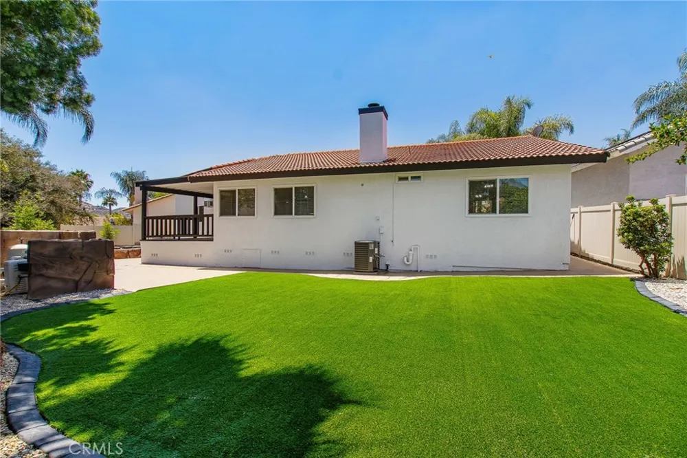 23584 Brook Canyon Lake, CA 92587