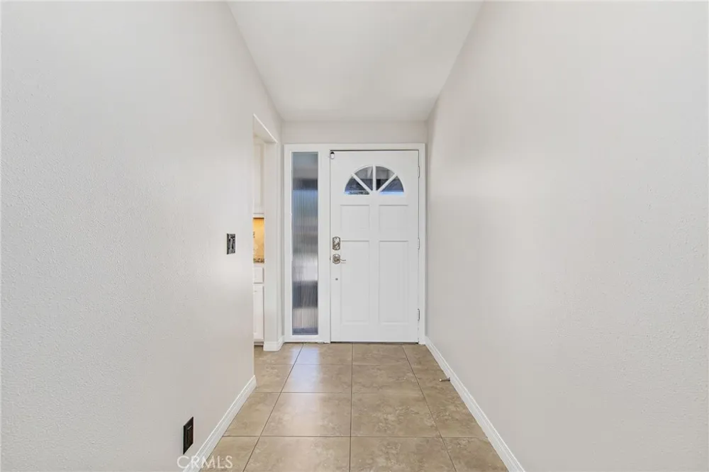23584 Brook Canyon Lake, CA 92587