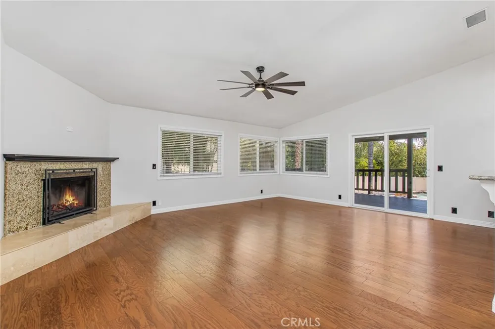 23584 Brook Canyon Lake, CA 92587
