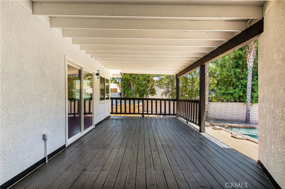 23584 Brook Canyon Lake, CA 92587