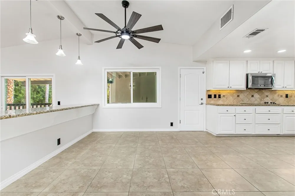 23584 Brook Canyon Lake, CA 92587