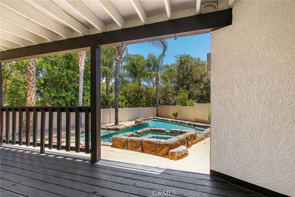 23584 Brook Canyon Lake, CA 92587