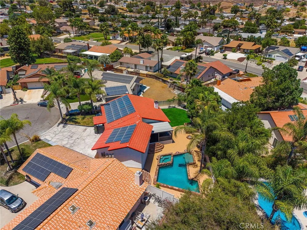 23584 Brook Canyon Lake, CA 92587