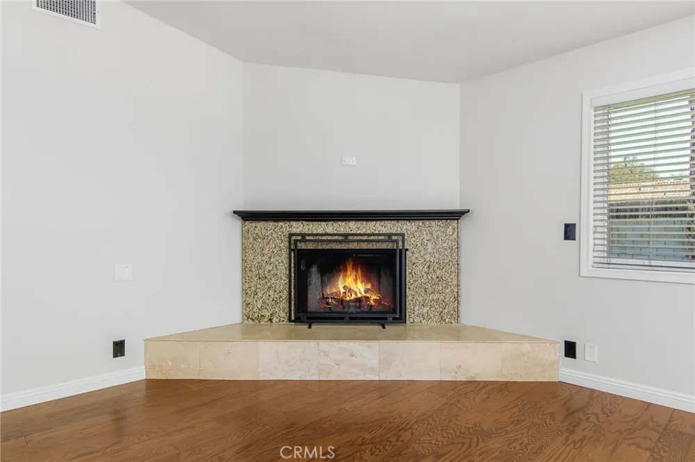 23584 Brook Canyon Lake, CA 92587