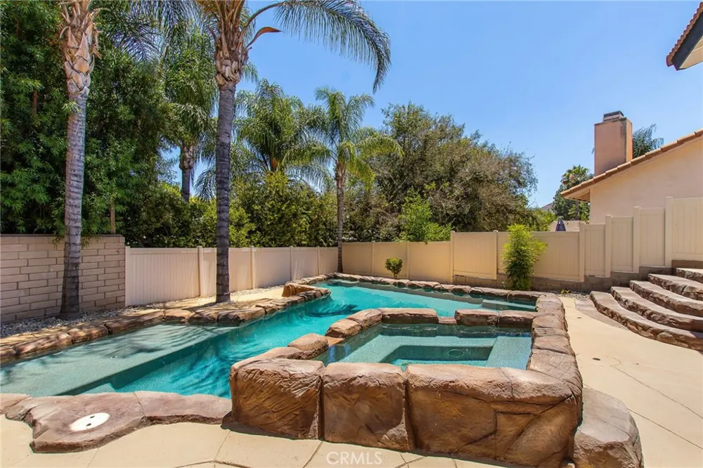 23584 Brook Canyon Lake, CA 92587