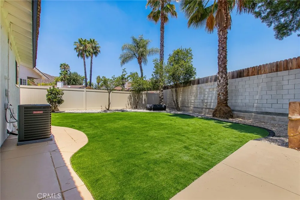 23584 Brook Canyon Lake, CA 92587