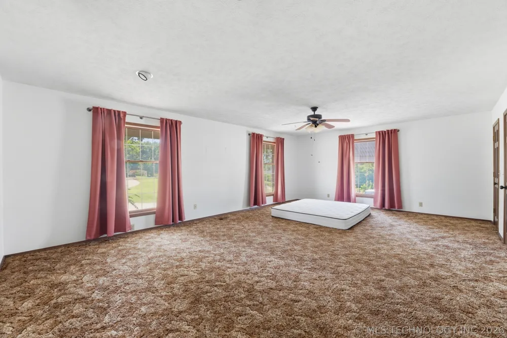 4000 Lakeview Drive Bartlesville, OK 74006