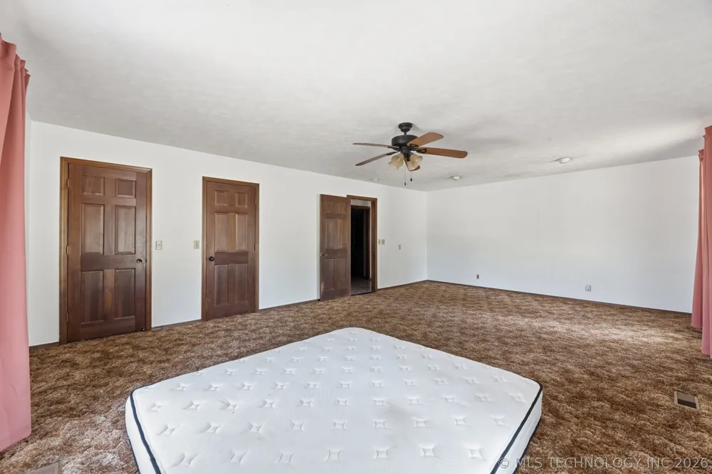 4000 Lakeview Drive Bartlesville, OK 74006