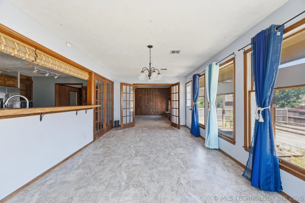 4000 Lakeview Drive Bartlesville, OK 74006