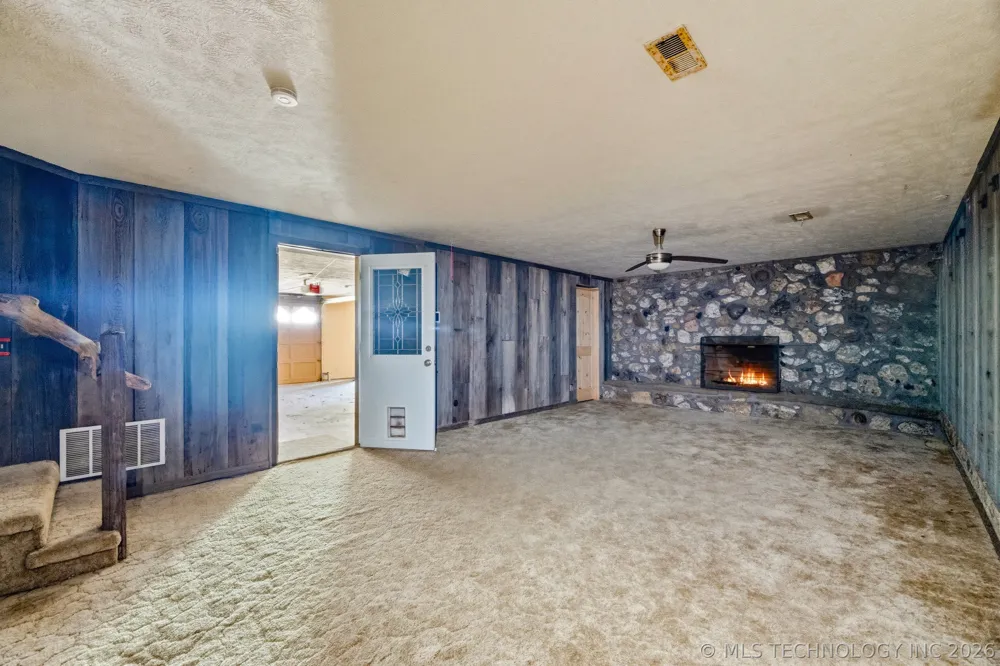 4000 Lakeview Drive Bartlesville, OK 74006