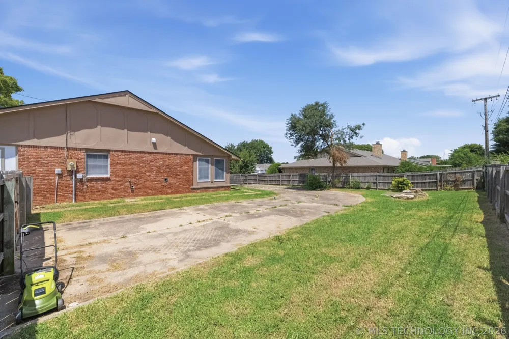 4000 Lakeview Drive Bartlesville, OK 74006