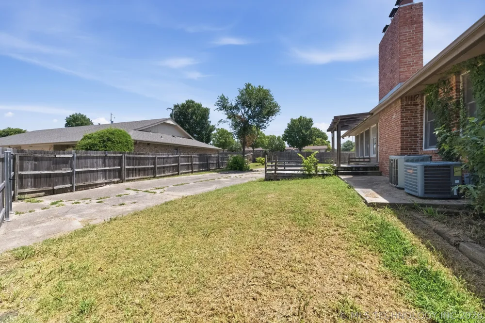 4000 Lakeview Drive Bartlesville, OK 74006