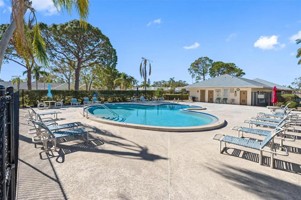 8440 BRENTWOOD ROAD Seminole, FL 33777