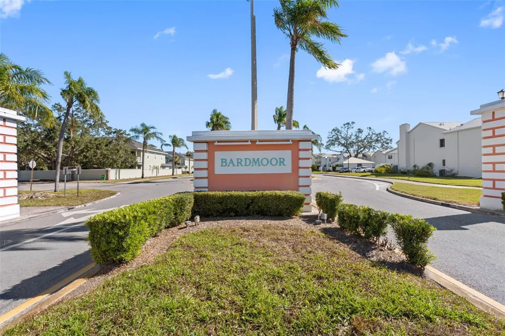 8440 BRENTWOOD ROAD Seminole, FL 33777