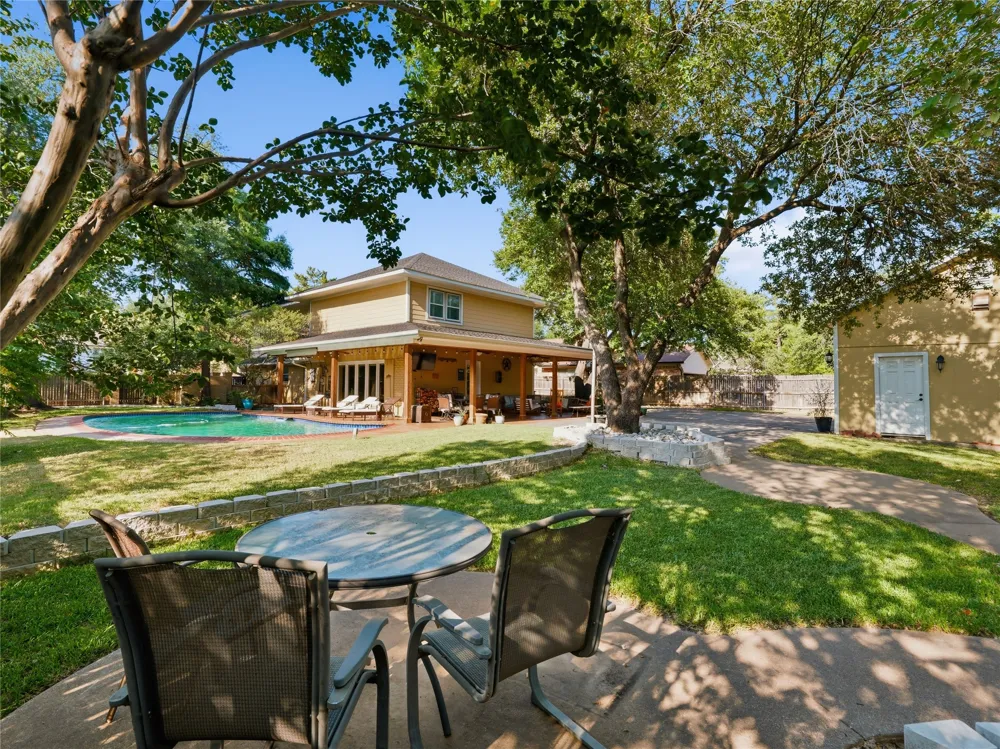 3410 Country Club Road Pantego, TX 76013