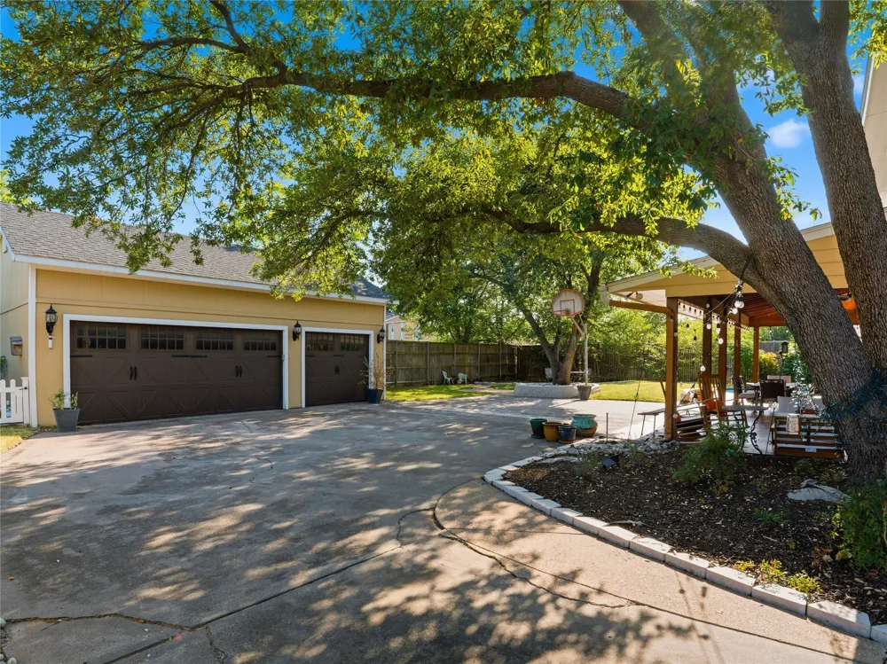 3410 Country Club Road Pantego, TX 76013
