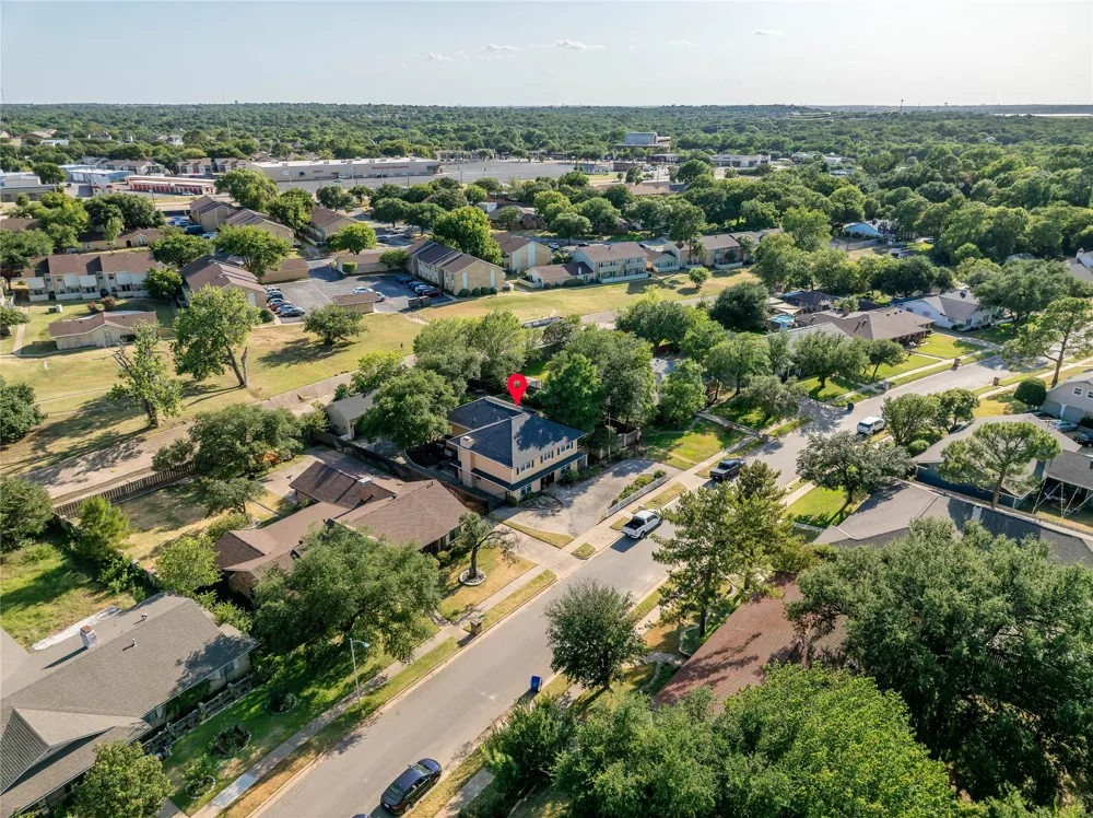 3410 Country Club Road Pantego, TX 76013