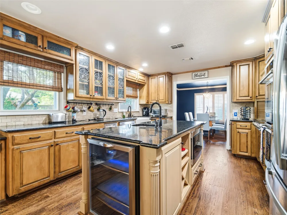 3410 Country Club Road Pantego, TX 76013