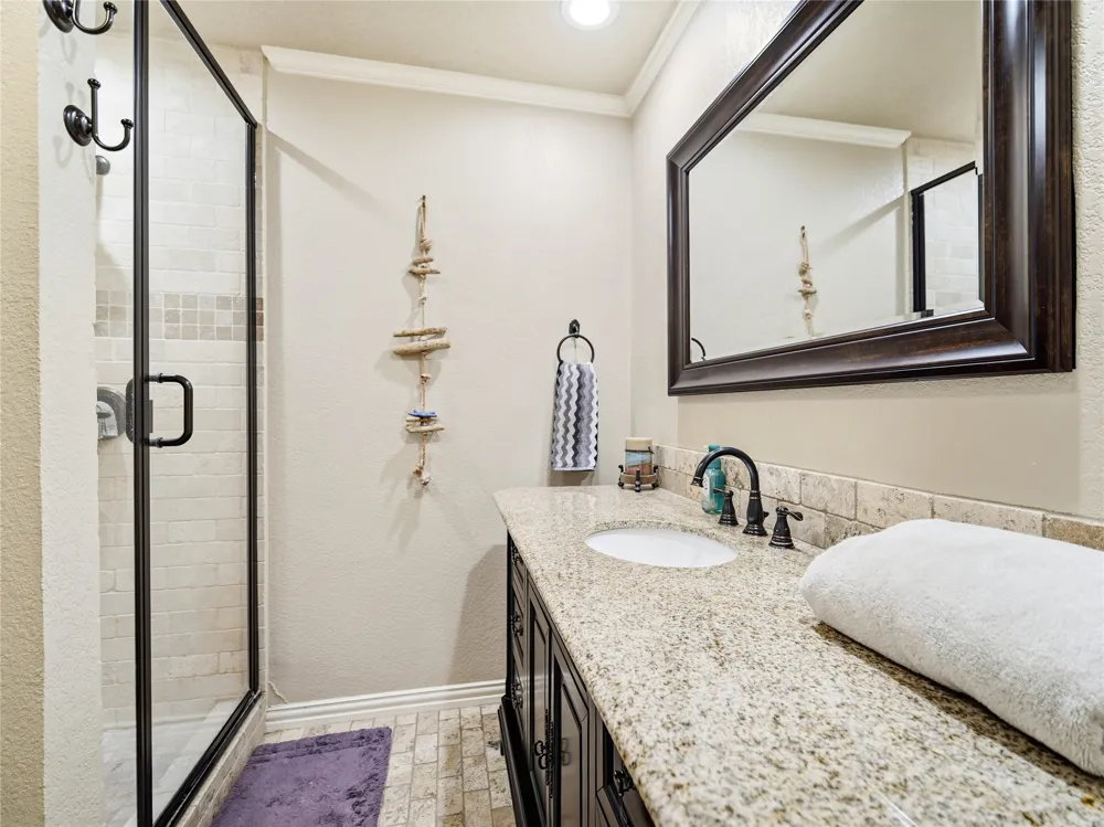 3410 Country Club Road Pantego, TX 76013