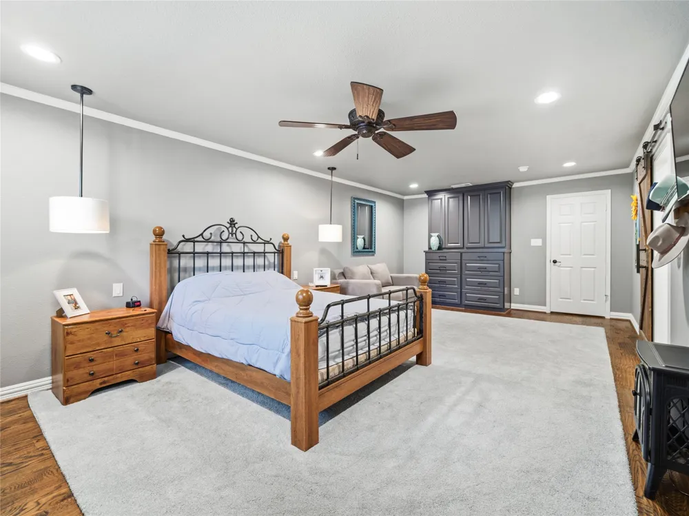 3410 Country Club Road Pantego, TX 76013