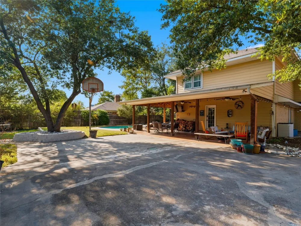 3410 Country Club Road Pantego, TX 76013