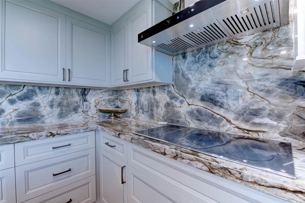 801 E Beach Drive #BC0800 Galveston, TX 77550