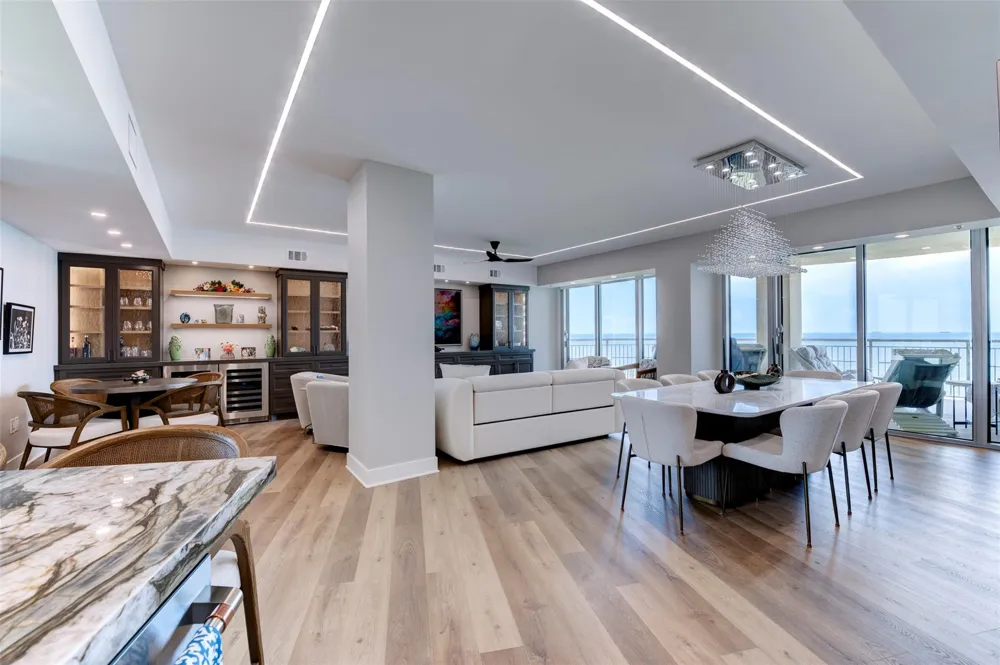 801 E Beach Drive #BC0800 Galveston, TX 77550