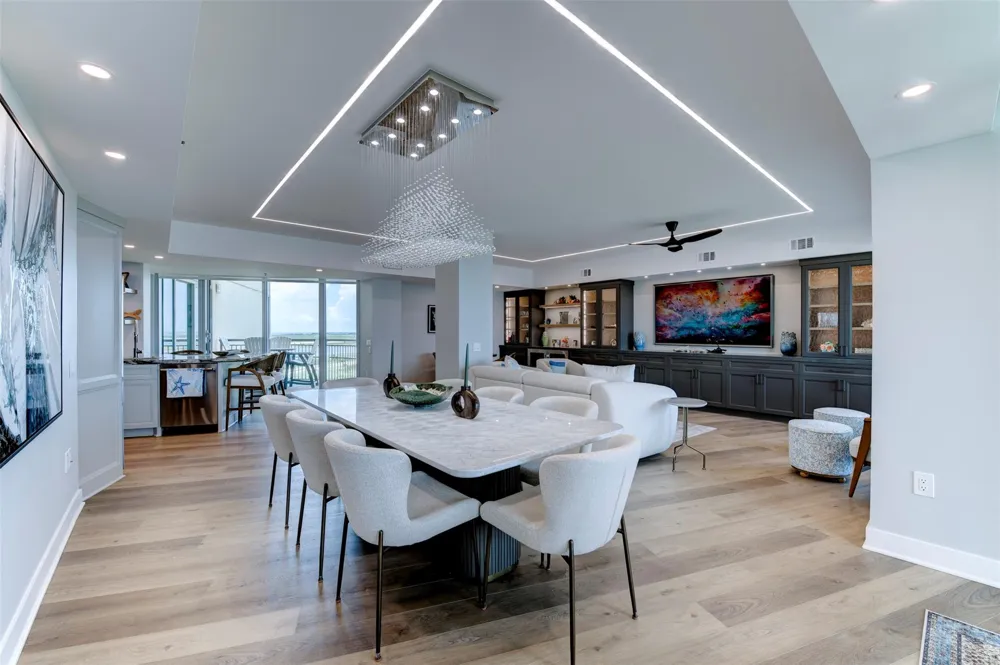 801 E Beach Drive #BC0800 Galveston, TX 77550