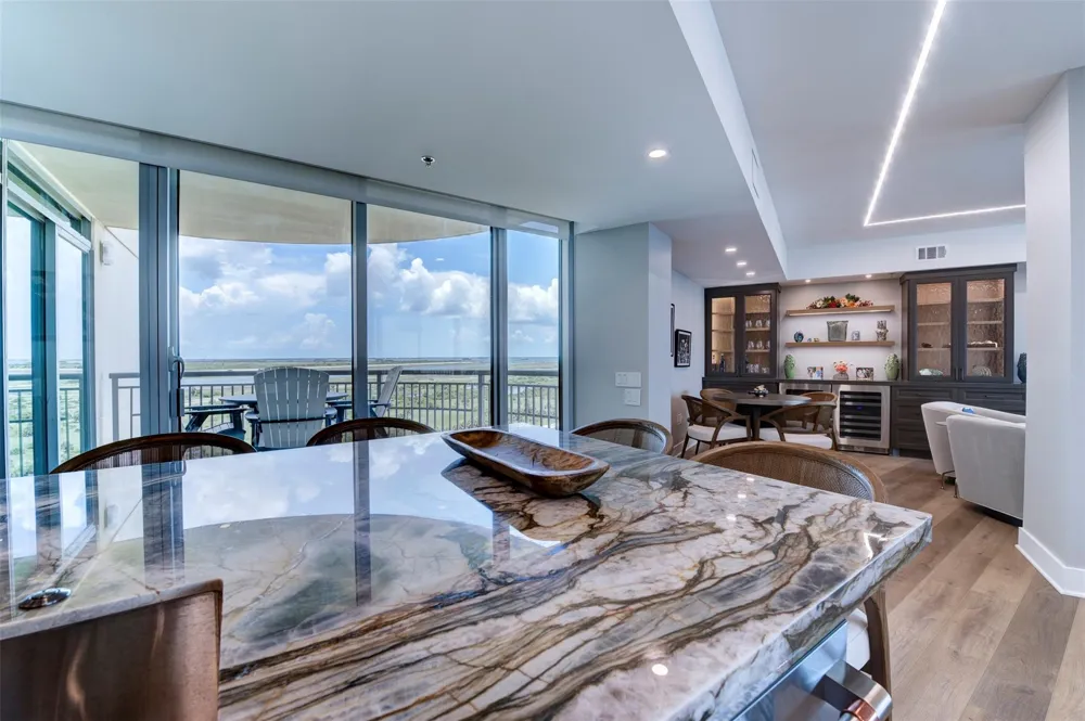 801 E Beach Drive #BC0800 Galveston, TX 77550