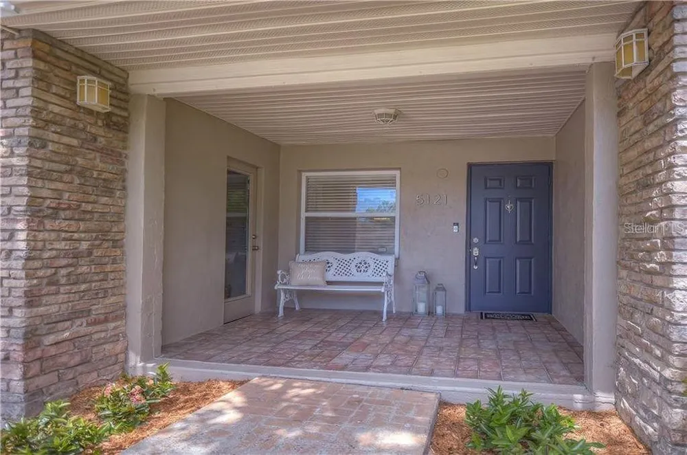 5121 ELLENDALE AVENUE Tampa, FL 33625
