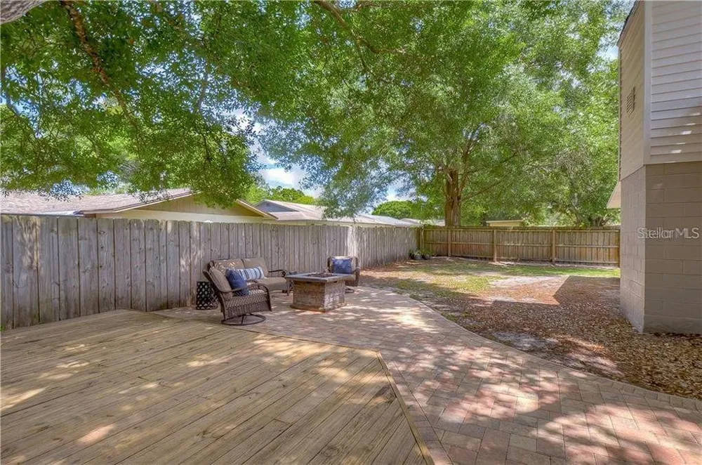 5121 ELLENDALE AVENUE Tampa, FL 33625