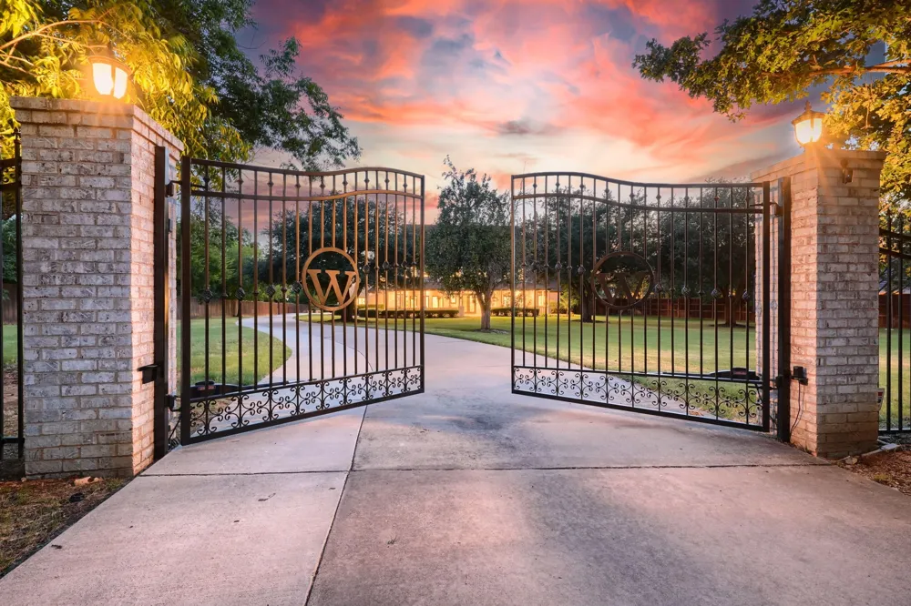 276 Pine Drive Southlake, TX 76092