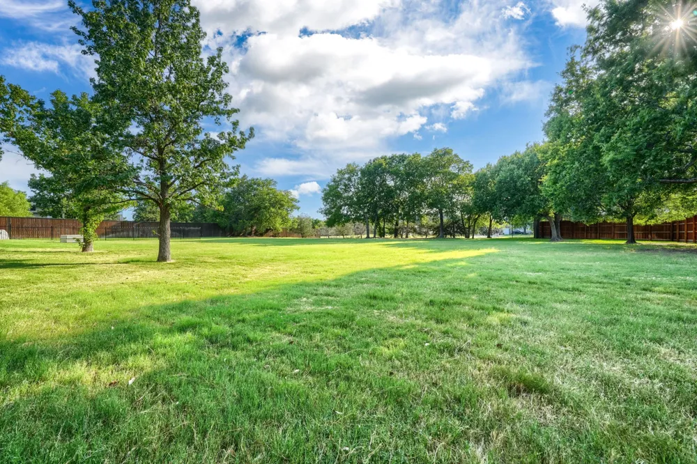 276 Pine Drive Southlake, TX 76092
