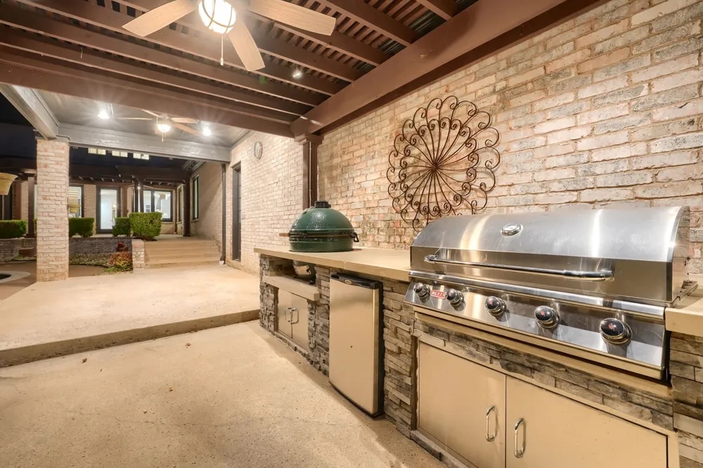 276 Pine Drive Southlake, TX 76092