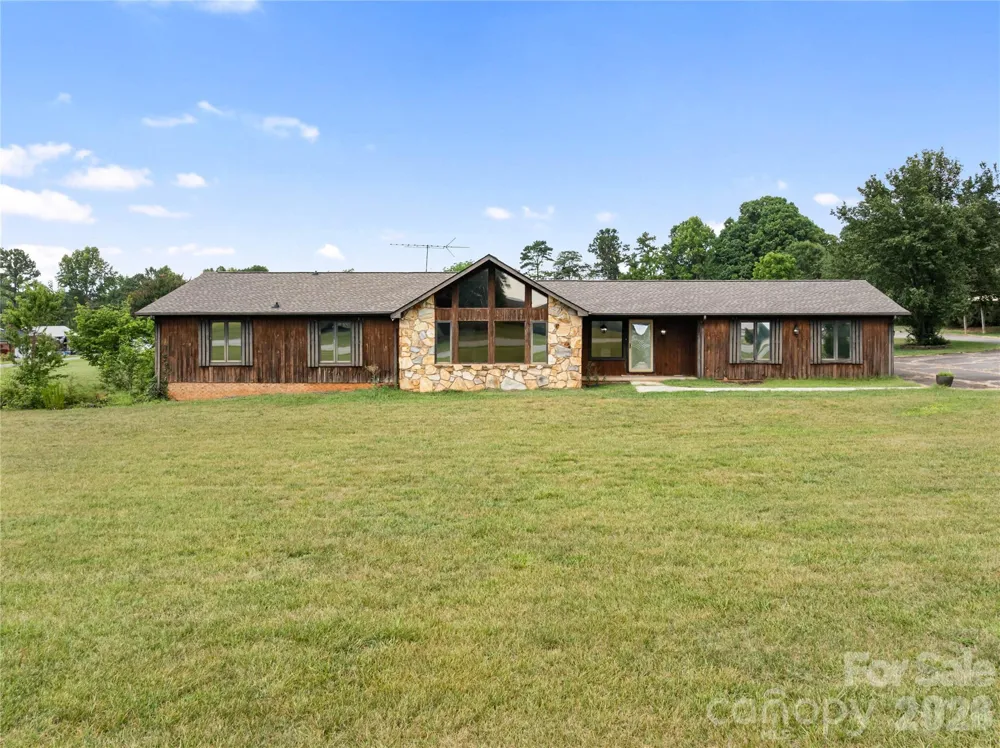 7610 Long Island Road Catawba, NC 28609