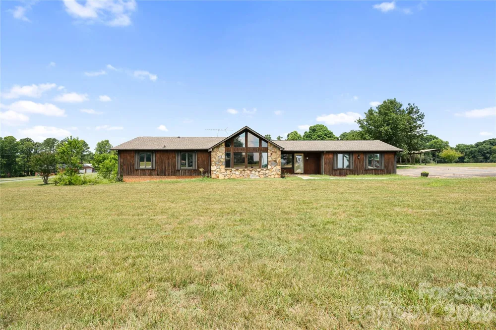7610 Long Island Road Catawba, NC 28609