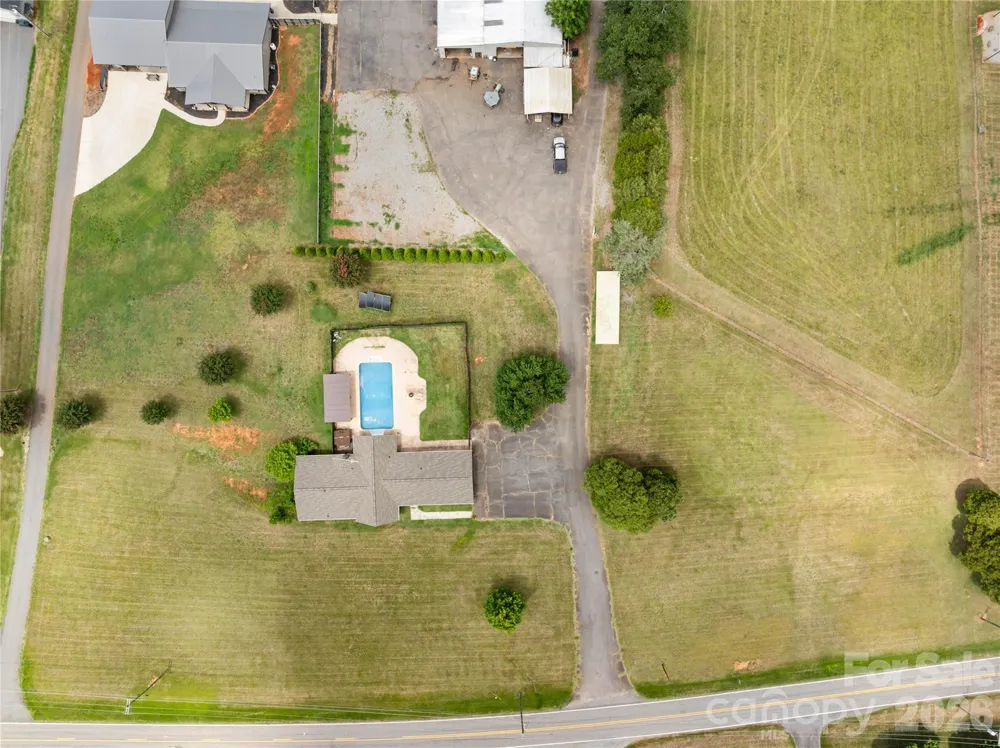 7610 Long Island Road Catawba, NC 28609