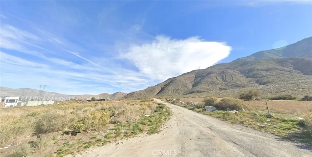 52817302 Hattie Avenue Cabazon, CA 92230