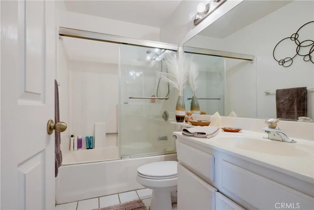 4581 Warner #302 Huntington Beach, CA 92649