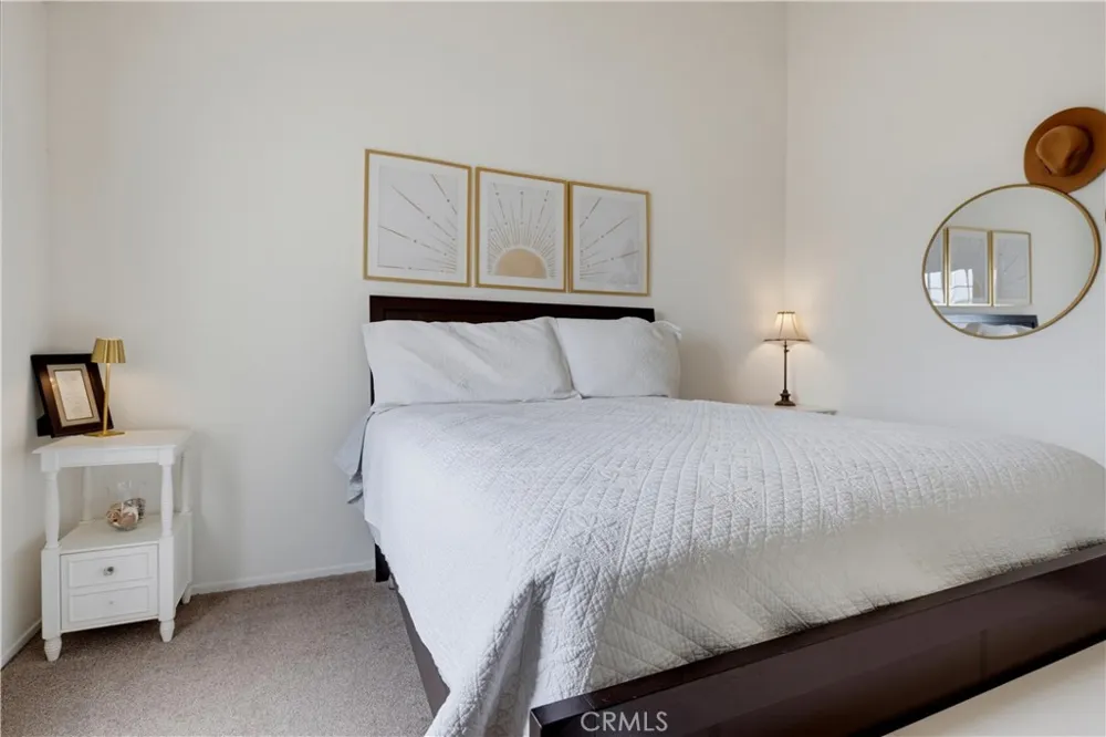4581 Warner #302 Huntington Beach, CA 92649