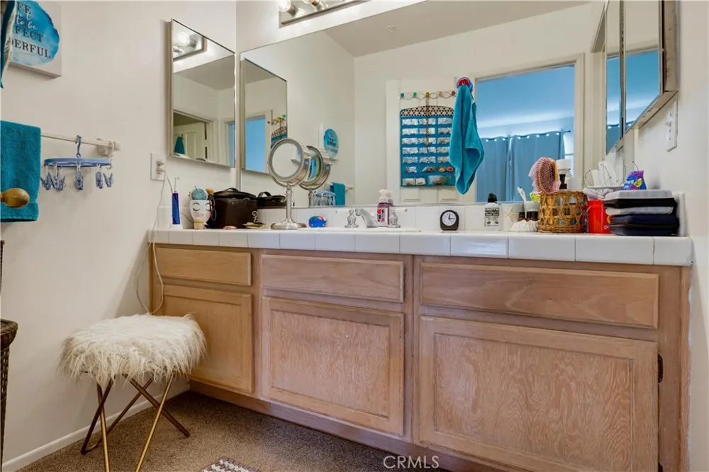 4581 Warner #302 Huntington Beach, CA 92649