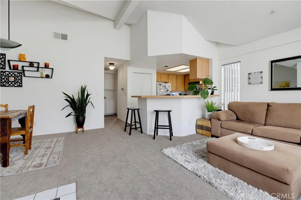 4581 Warner #302 Huntington Beach, CA 92649