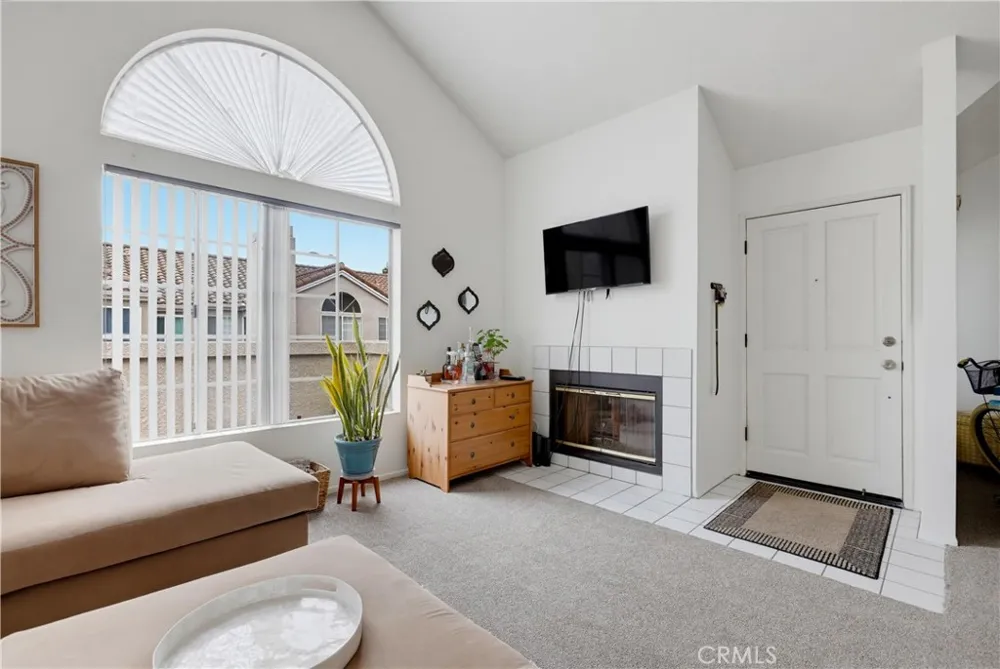 4581 Warner #302 Huntington Beach, CA 92649