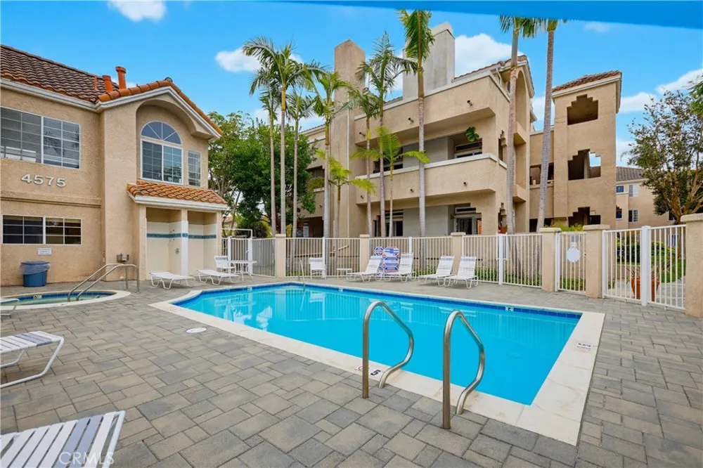 4581 Warner #302 Huntington Beach, CA 92649